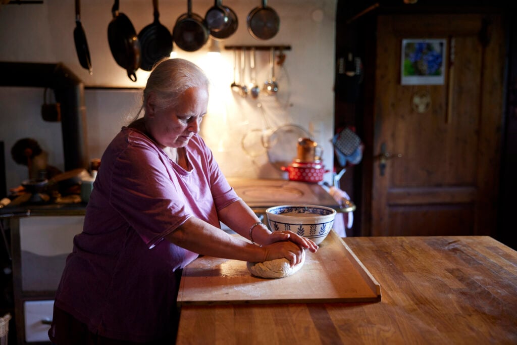 Christne Storl beim backen